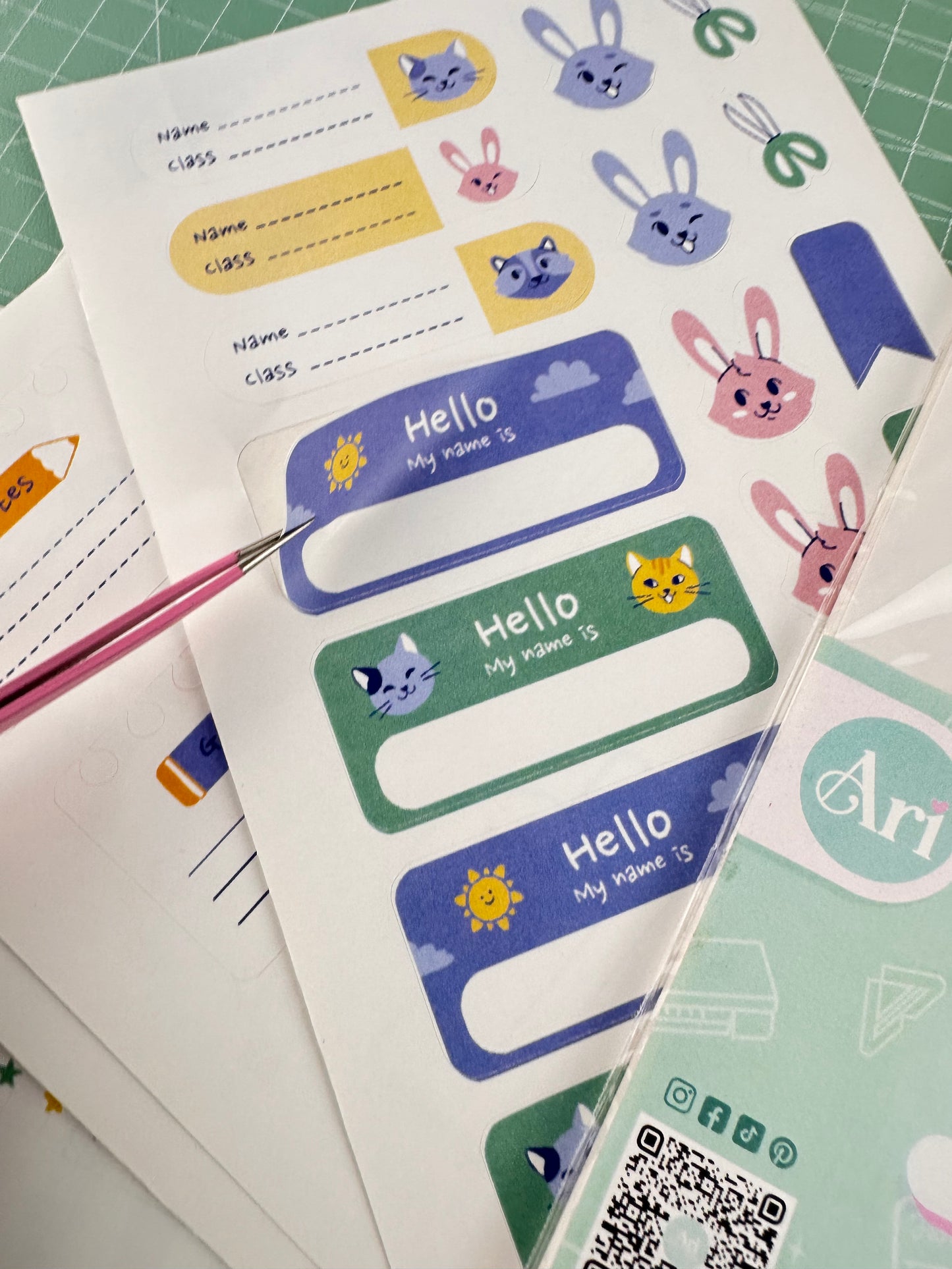 PAPEL ADHESIVO COUCHE