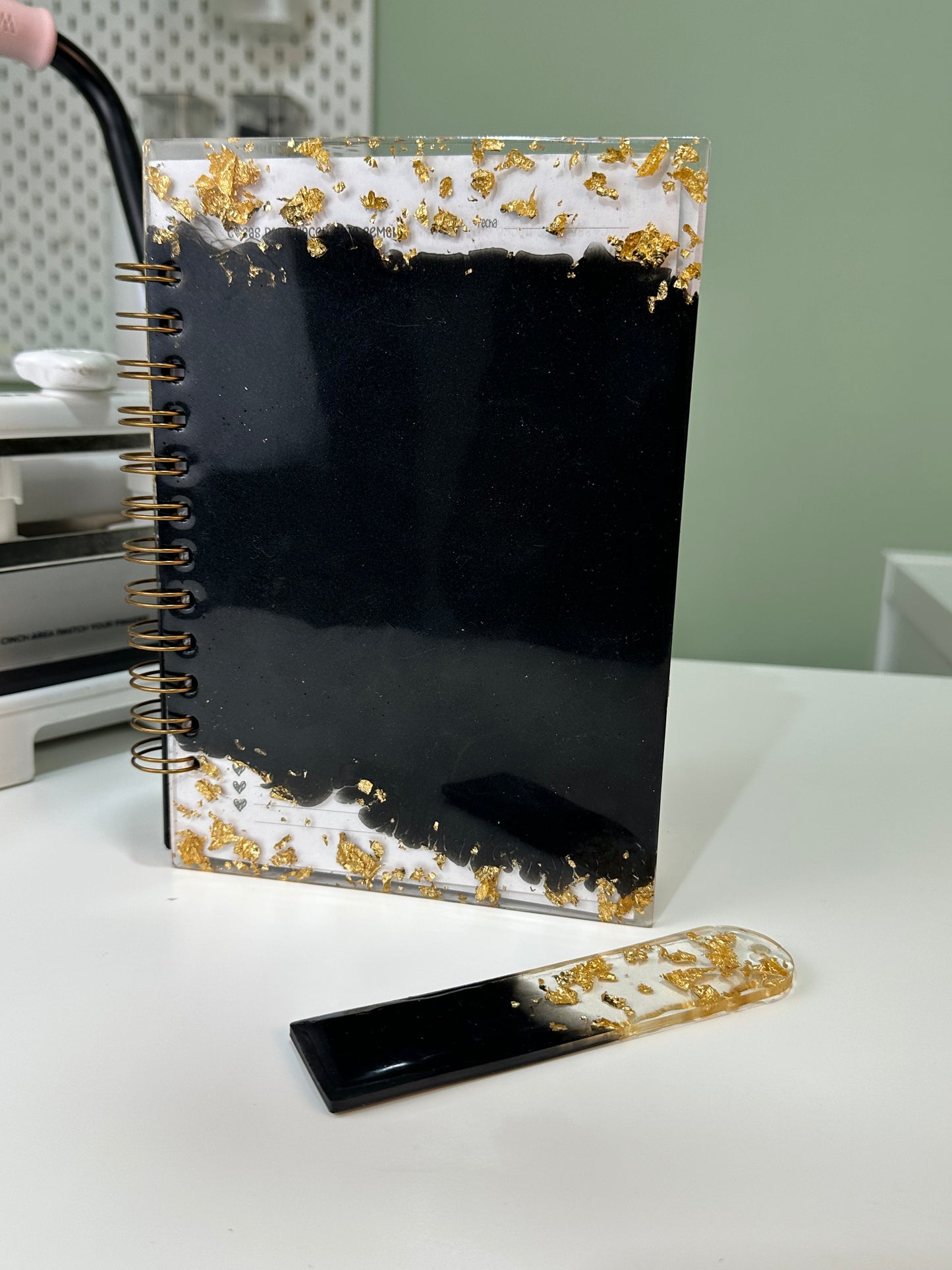 CURSO LIBRETA CON RESINA CON KIT A DOMICILIO