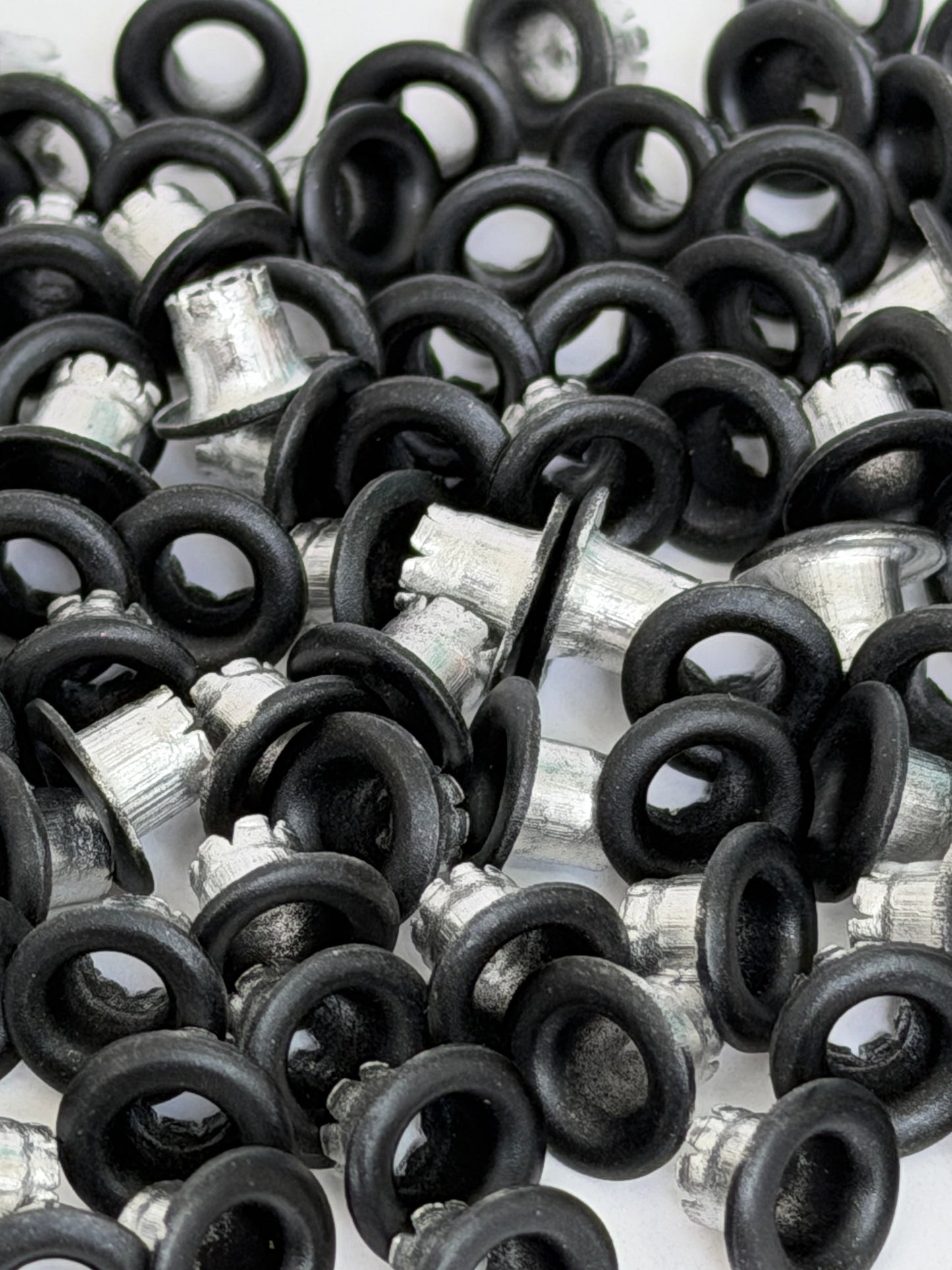 OJILLOS